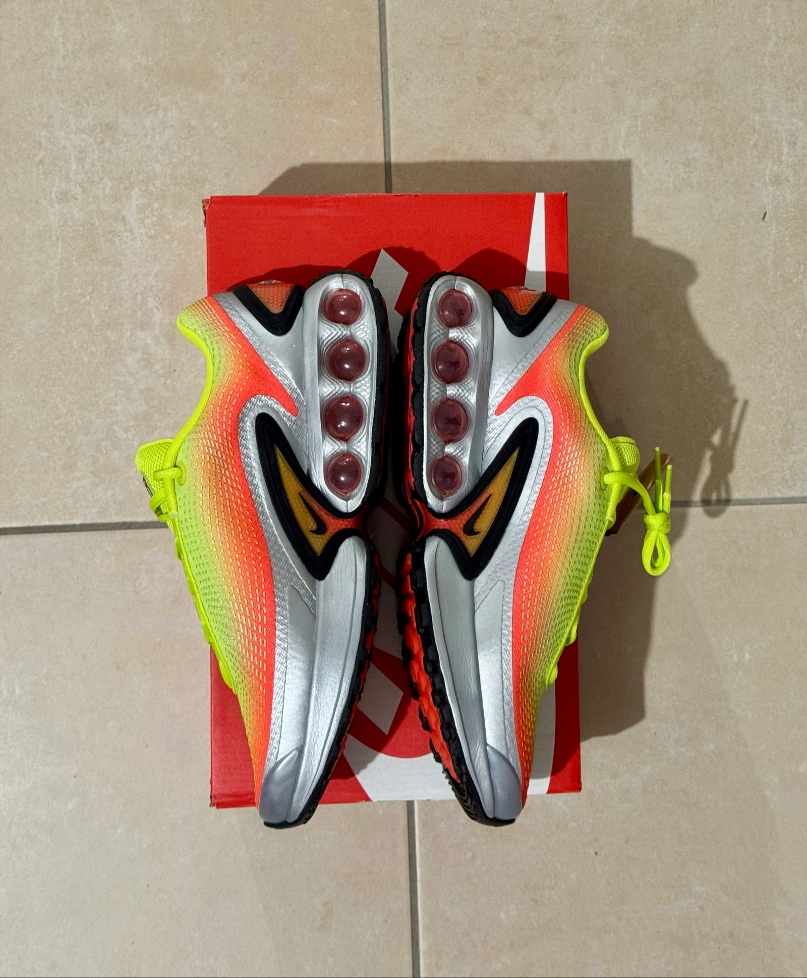 Authentieke nieuwe Nike Air Max DN SE sneakers maat 42 – photo 3